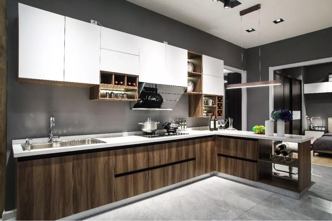 97国际-至尊品牌,源于诺言