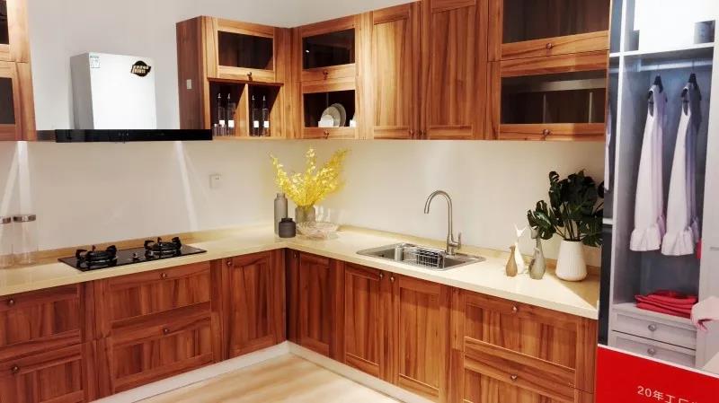 97国际-至尊品牌,源于诺言